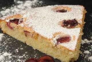 TORTA SENCILLA DE CEREZAS TORTA SENCILLA DE CEREZAS