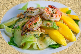 AGUACATE CON GAMBAS Y FRUTA AGUACATE CON GAMBAS Y FRUTA