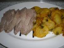 LOMO DE CERDO CON PAPAS